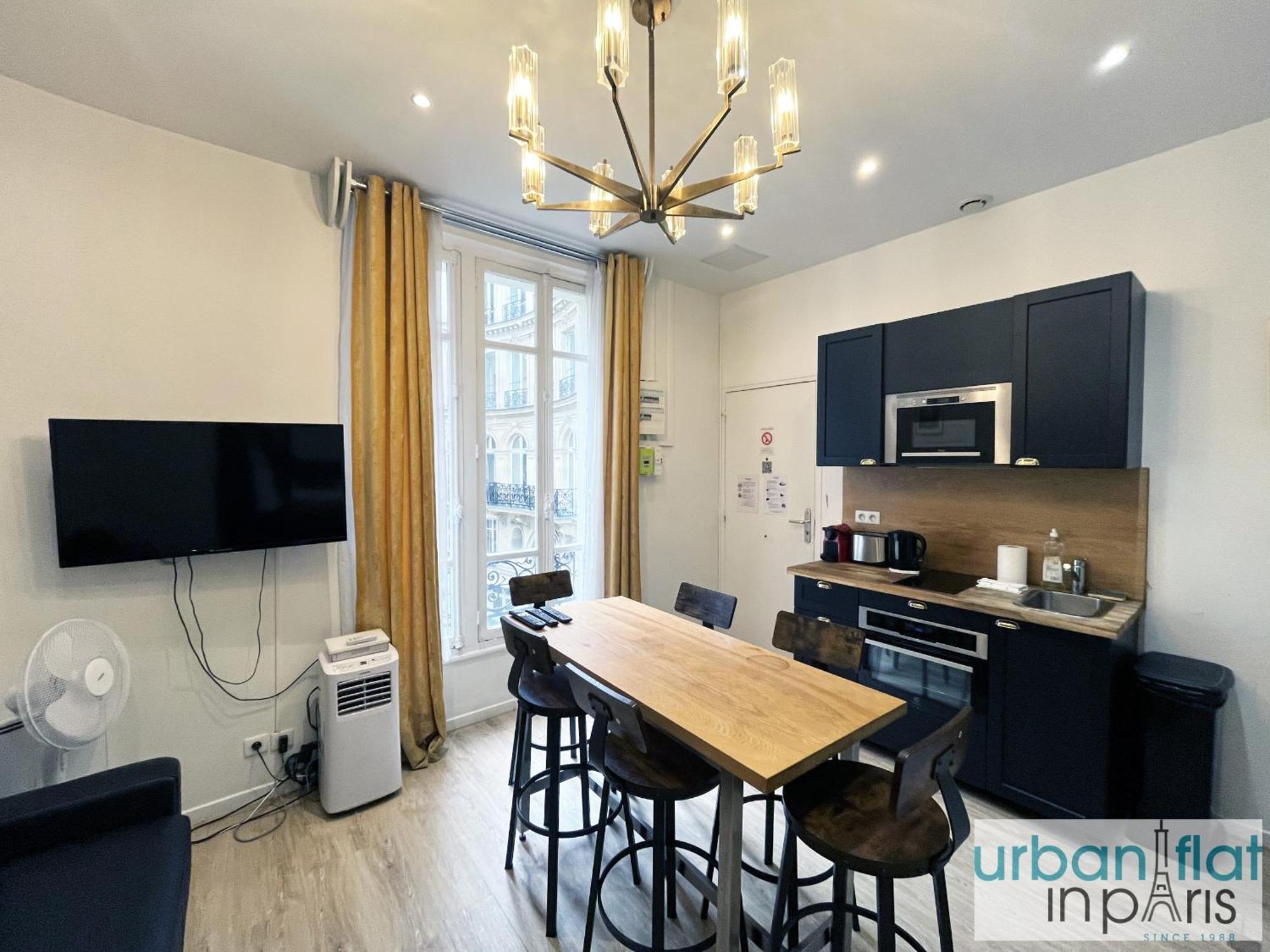 90 - Karl Lagerfeld Lafayette Appartement *