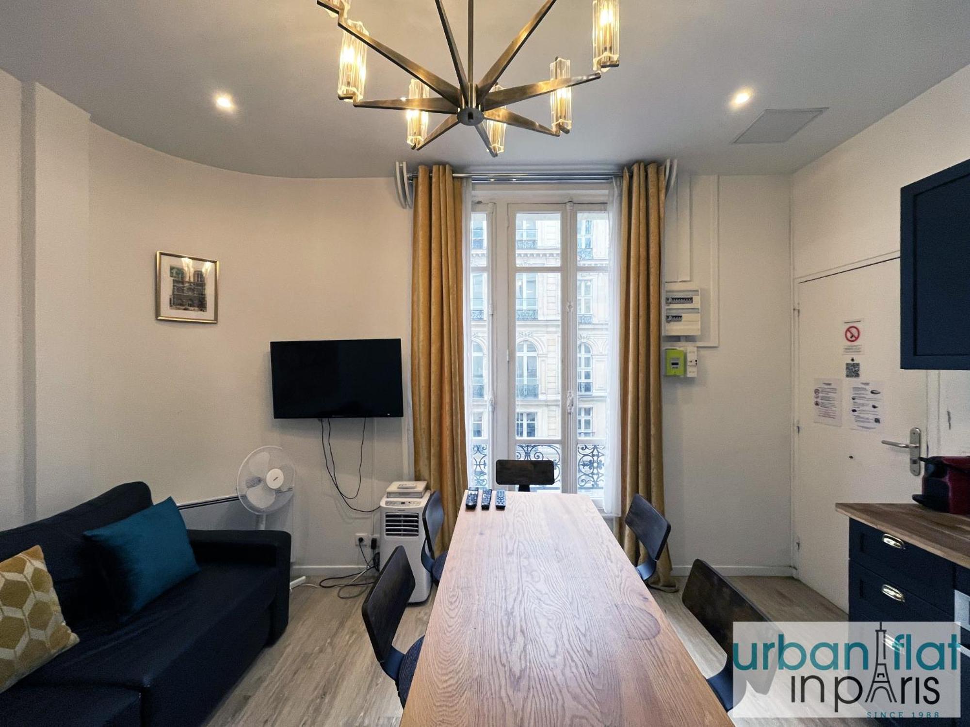 Appartement 90 - Karl Lagerfeld Lafayette *