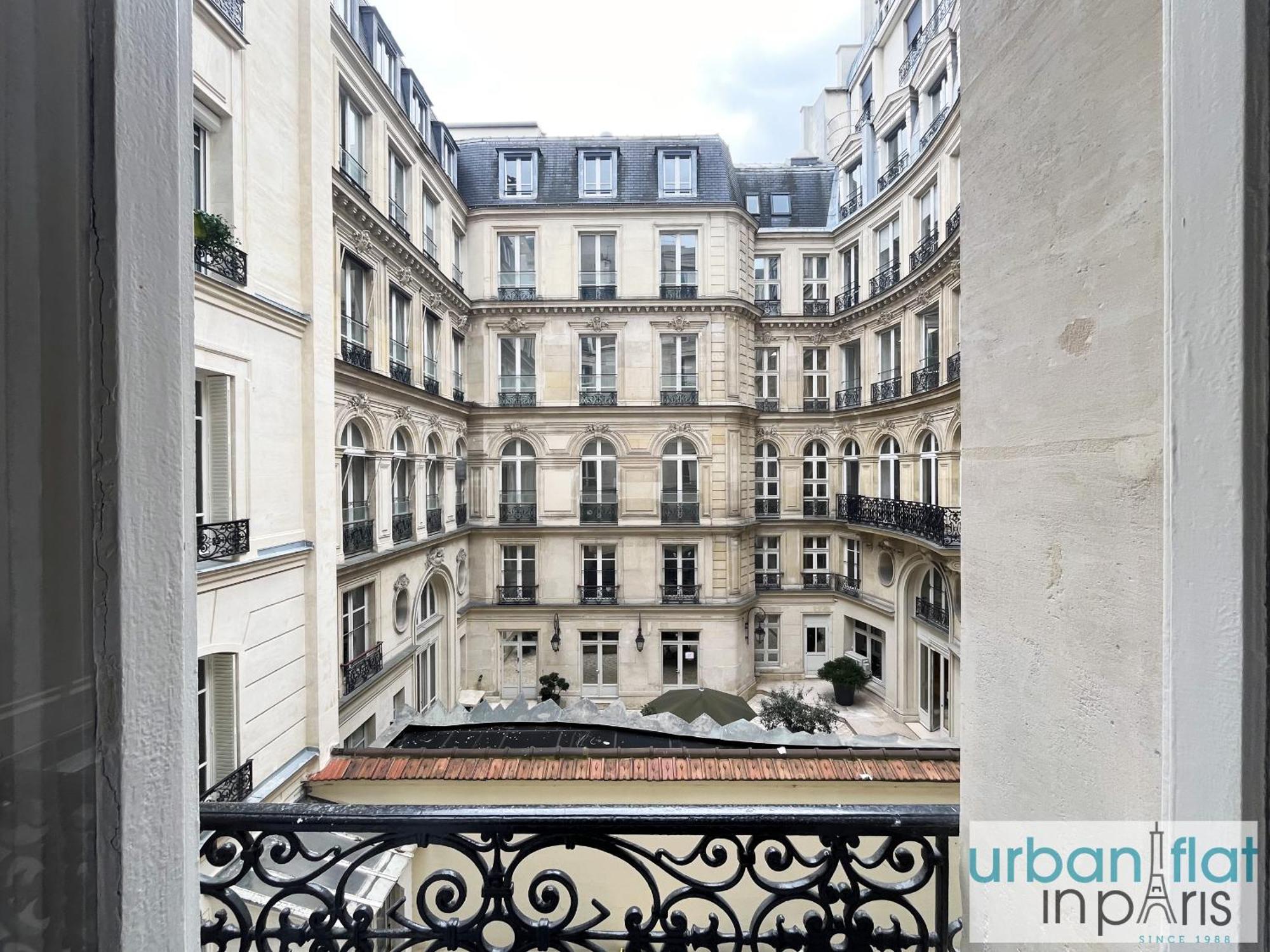 Appartement 90 - Karl Lagerfeld Lafayette *